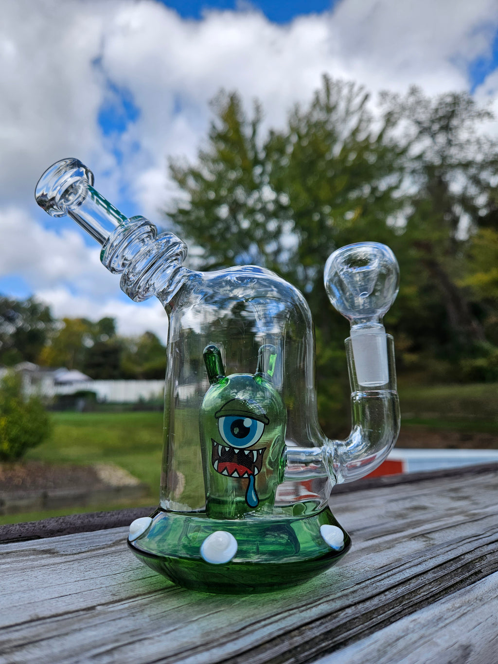 Hemper Space Monster Water Pipe