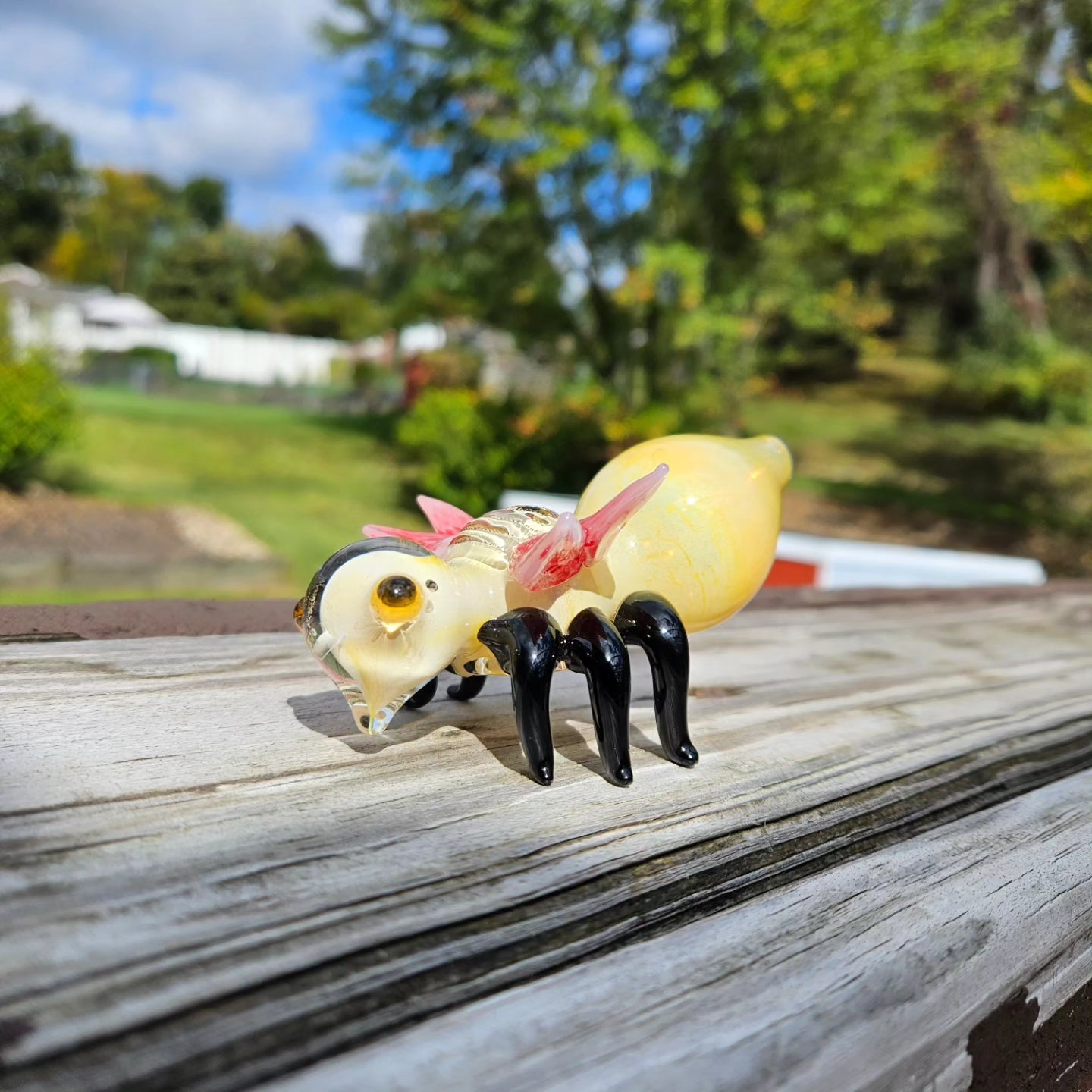 Bee Hand Pipe