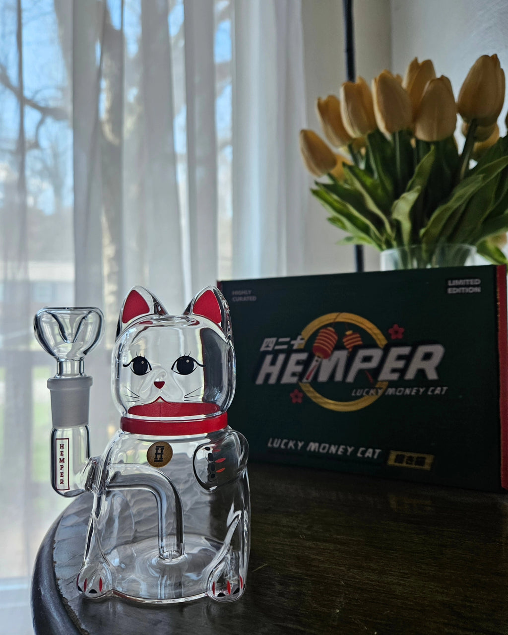 Hemper Lucky Money Cat Water Pipe