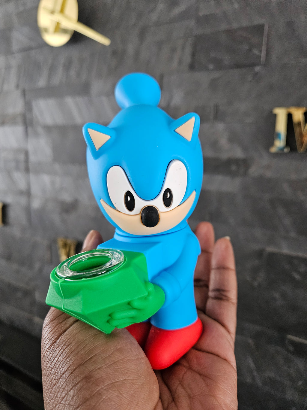 Blue Hedgehog Silicone Water Pipe