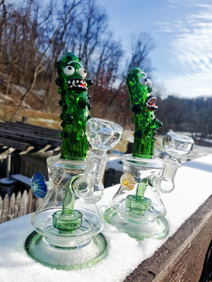 Pickle R&M Water Pipe
